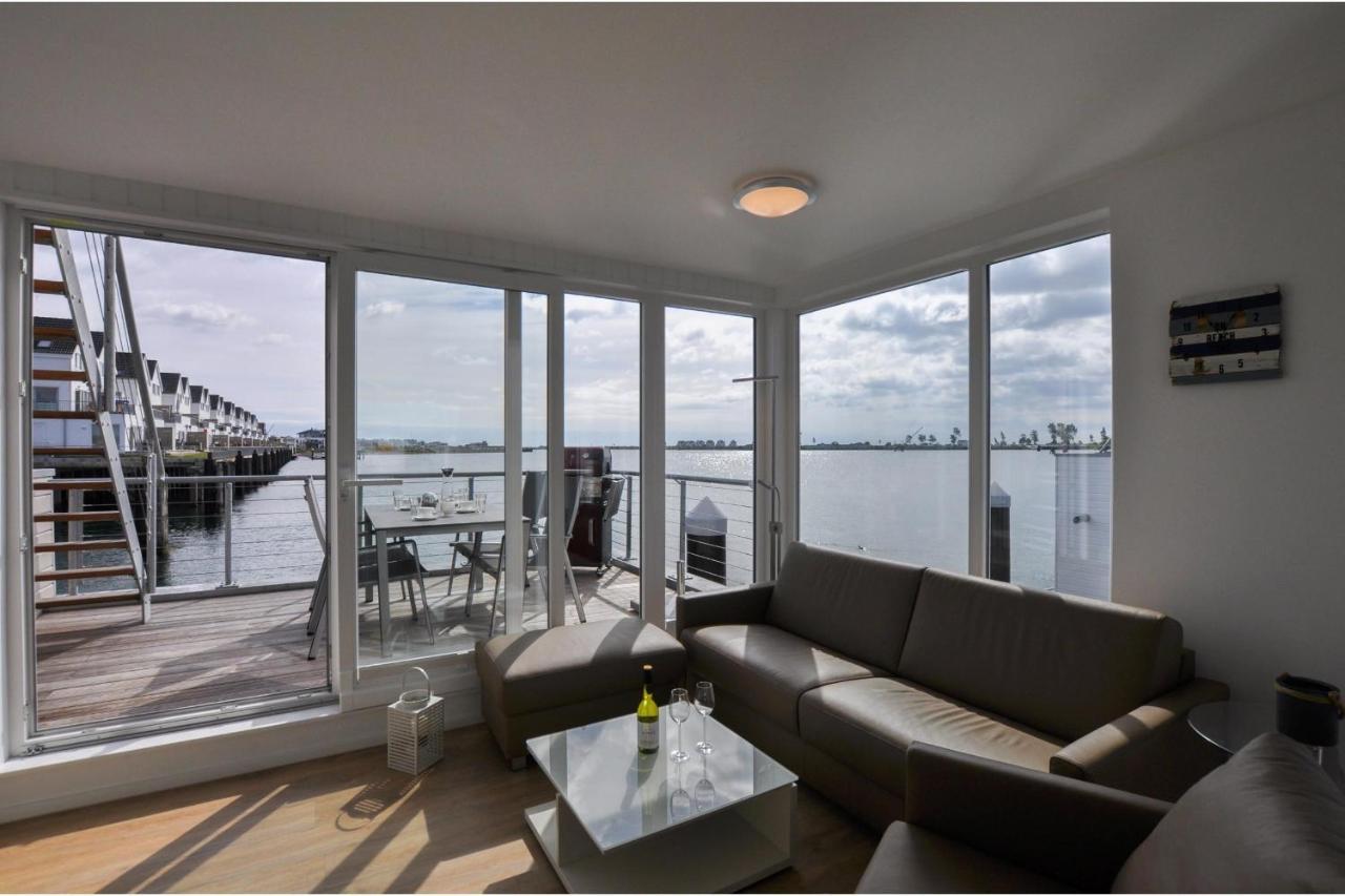 Schwimmendes Haus Hausboot Villa ออลเพนิทซ์ ภายนอก รูปภาพ