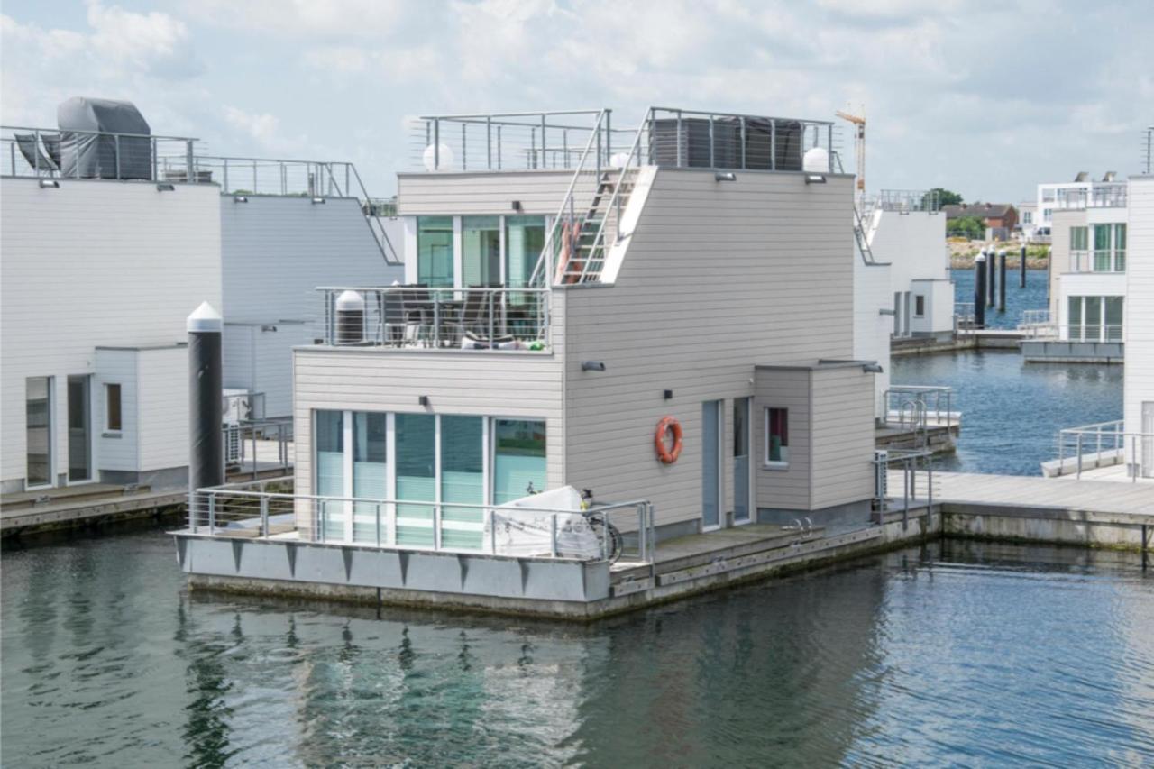 Schwimmendes Haus Hausboot Villa ออลเพนิทซ์ ภายนอก รูปภาพ